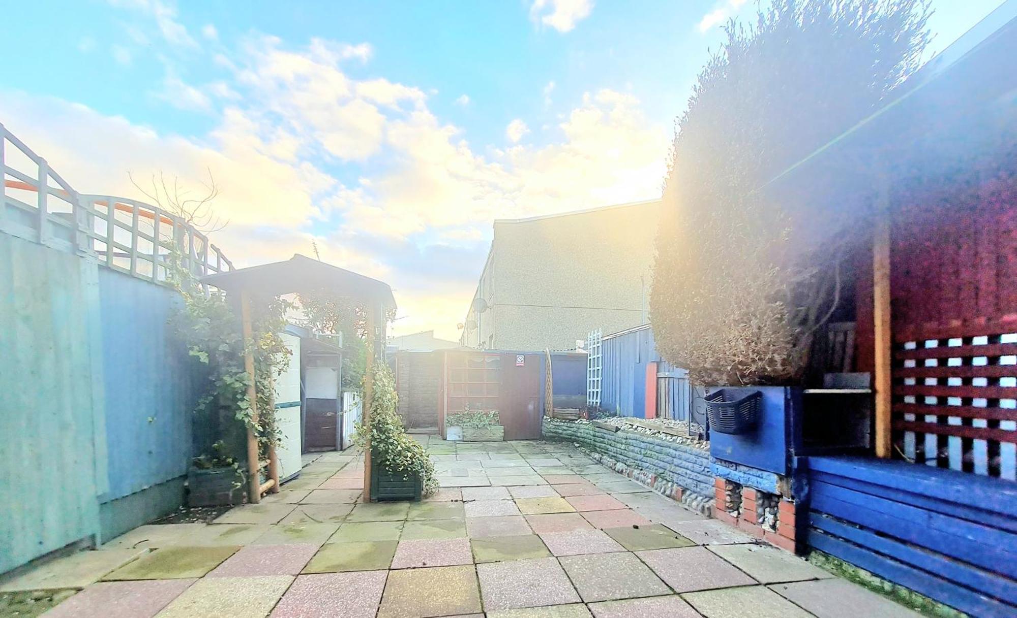 Cosy Luxurious 3 Bedroom House, Free Parking, Free Wifi, Private Garden, Free Netflix 헤이버링 구 외부 사진